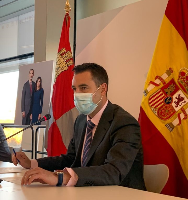 La oposición hace política con la pandemia y rechaza la proposición del PSOE para pedir financiación a la Junta para afrontar los gastos extraordinarios de limpieza en los colegios